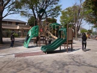衾町公園のようす